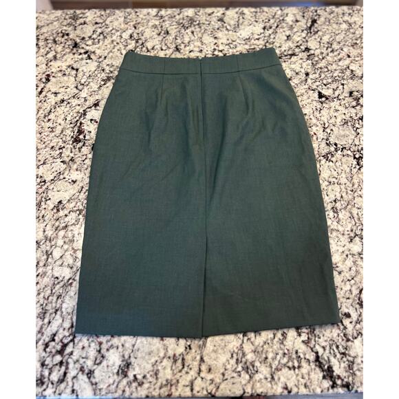 Ann Taylor NWT petite curvy fit skirt women’s size 10p - Picture 8 of 10
